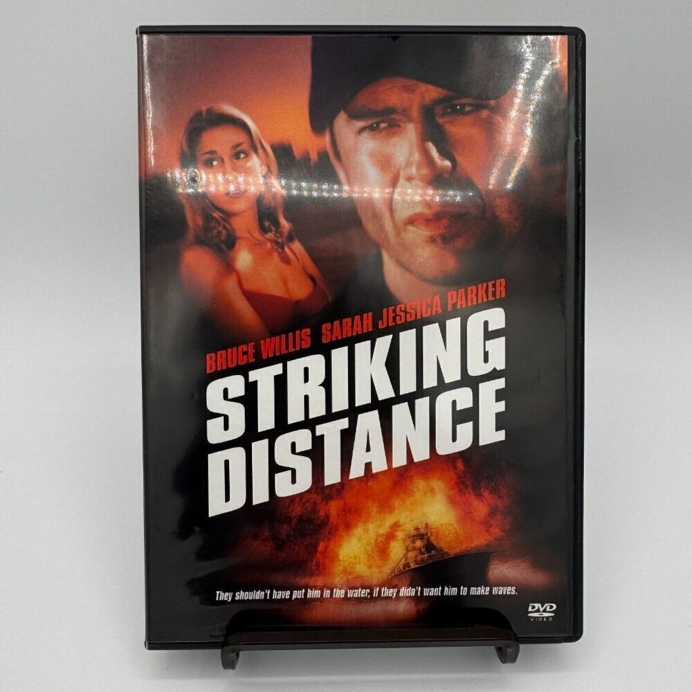 Striking Distance (1993) DVD - Good Condition
